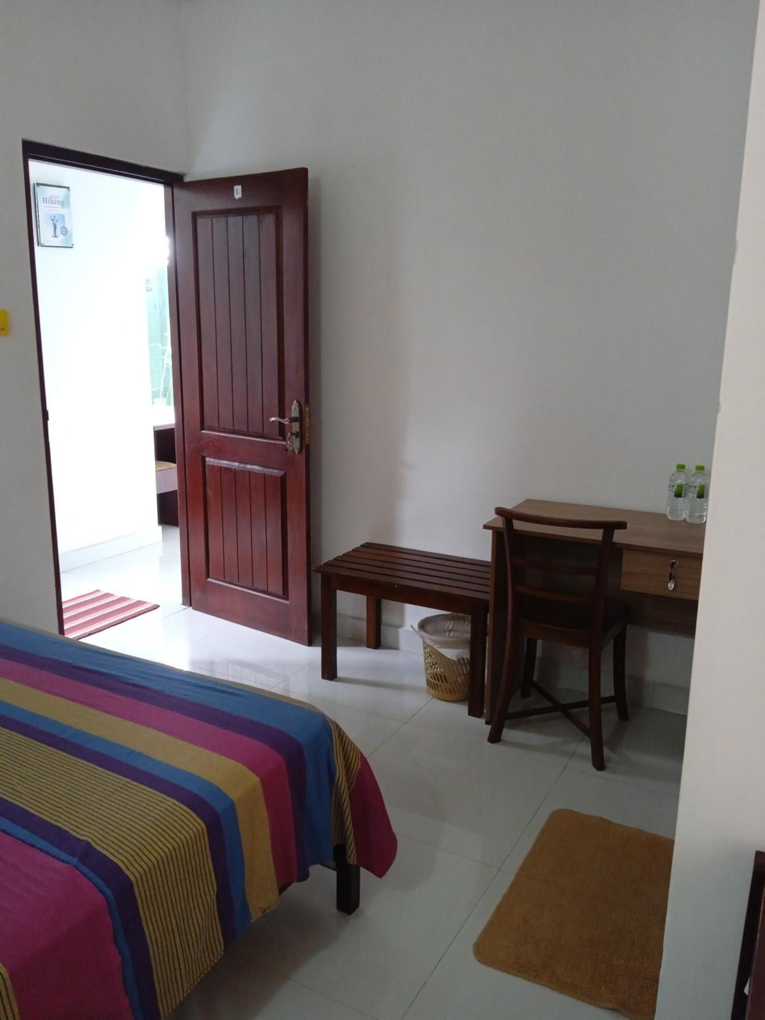 Alex Home Stay Kandy Exterior foto
